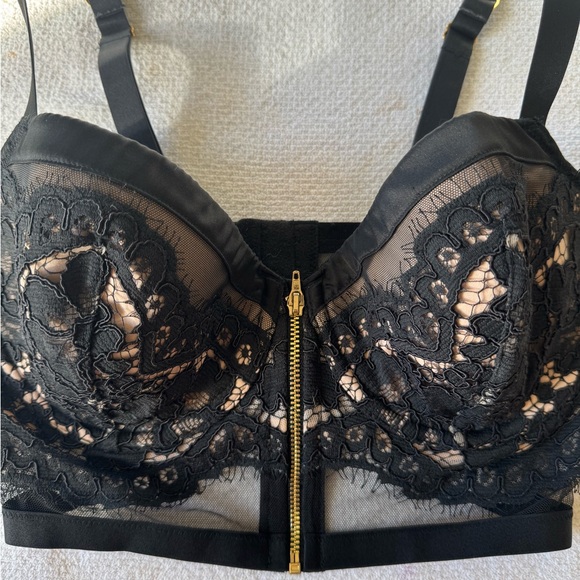 VICTORIA’S SECRET | CORSET BRA | BUSTIER | WIRED | BLACK | LACE | PUSH-UP | 34DD - Picture 3 of 11